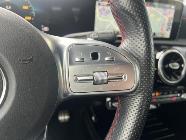 MERCEDES-BENZ Classe A 200 d AMG Line  