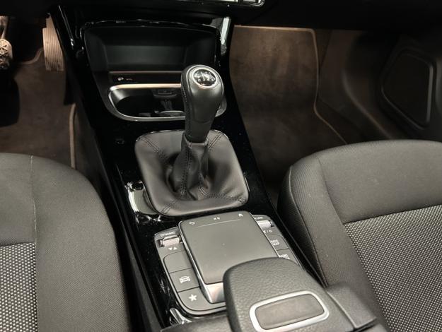 MERCEDES-BENZ CLA-Klasse CLA 180 Coupé