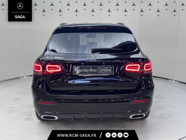 MERCEDES-BENZ GLC SUV GLC 300e 4MATIC SUV AMG Line  