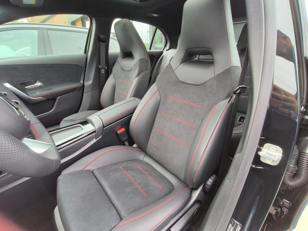 MERCEDES-BENZ A 180 d AMG Line - SAGA Huy (+32 85 23 69 00) 