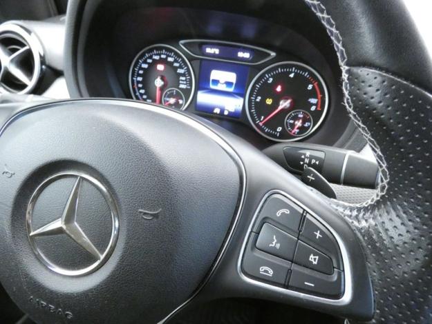 MERCEDES-BENZ Classe B B 180 d Sensation Urban 