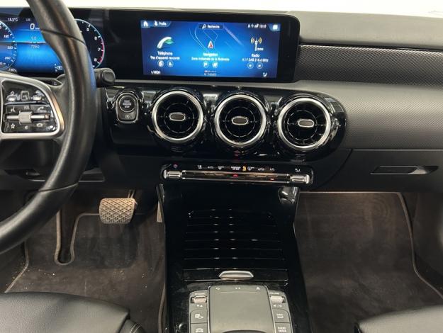 MERCEDES-BENZ A 200 Progressive MBUX LED 17p  