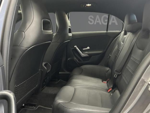 MERCEDES-BENZ A 180 d Progressive 17p  