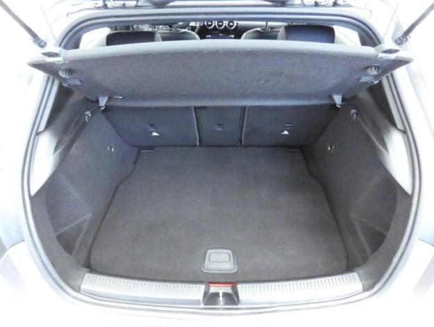 MERCEDES-BENZ Classe A 180 d Progressive Line  