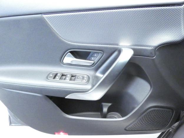 MERCEDES-BENZ Classe A 180 d Progressive Line  