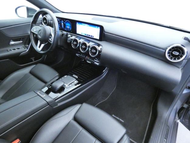 MERCEDES-BENZ Classe A 180 d Progressive Line  