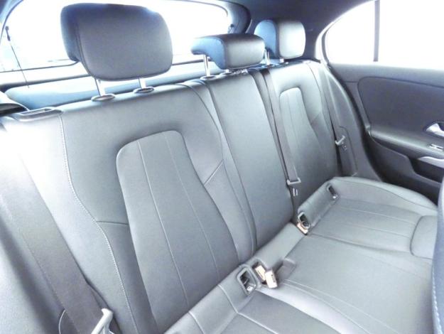 MERCEDES-BENZ Classe A 180 d Progressive Line  