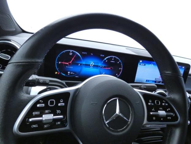 MERCEDES-BENZ GLB 200 d Business Line  