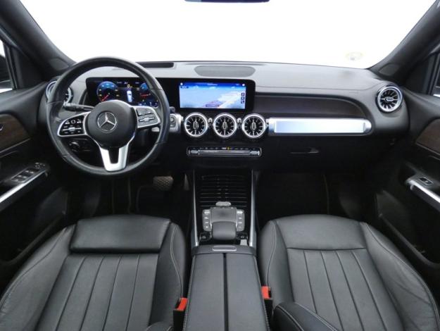 MERCEDES-BENZ GLB 200 d Progressive Line  