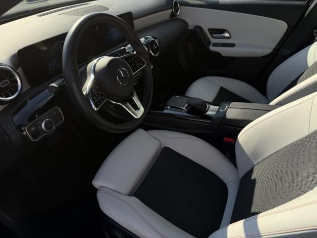 MERCEDES-BENZ Classe A 180 d Style Line  