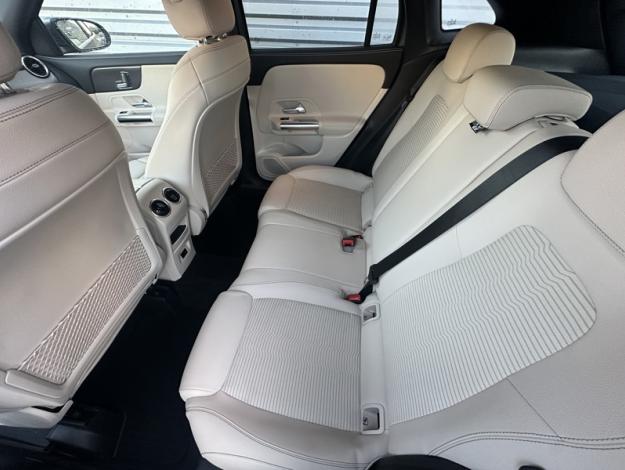 MERCEDES-BENZ GLA 200 d Progressive Line Pack Progressive 