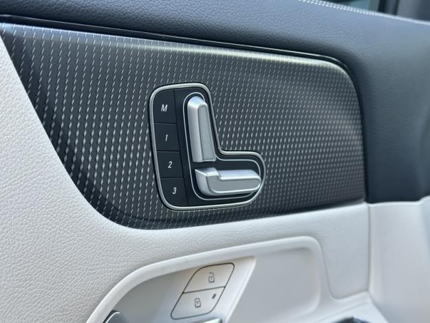 MERCEDES-BENZ GLA 200 d Progressive Line Pack Progressive 