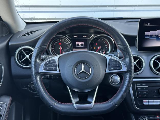MERCEDES-BENZ CLA Shooting Brake CLA 200 CDI Fascination  