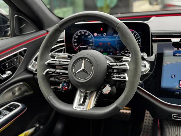 MERCEDES-BENZ E-Klasse Mercedes-AMG E 53 HYBRID 4MATIC+ Limousine