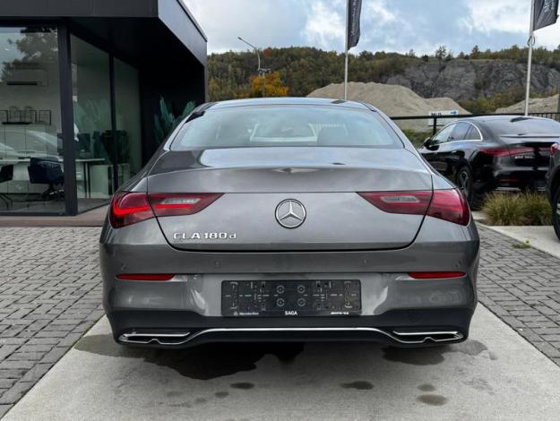 MERCEDES-BENZ CLA 180 d Coupé Luxury Line  