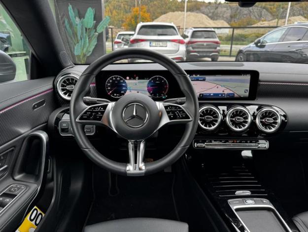 MERCEDES-BENZ CLA 180 d Coupé Luxury Line  