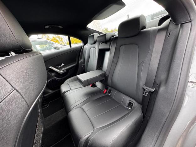 MERCEDES-BENZ CLA 180 d Coupé Luxury Line  