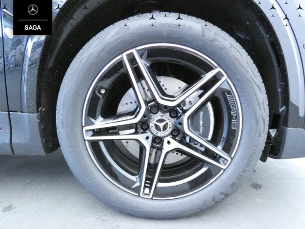 MERCEDES-BENZ GLA 200 d AMG Line  GLA 200 d AMG Line