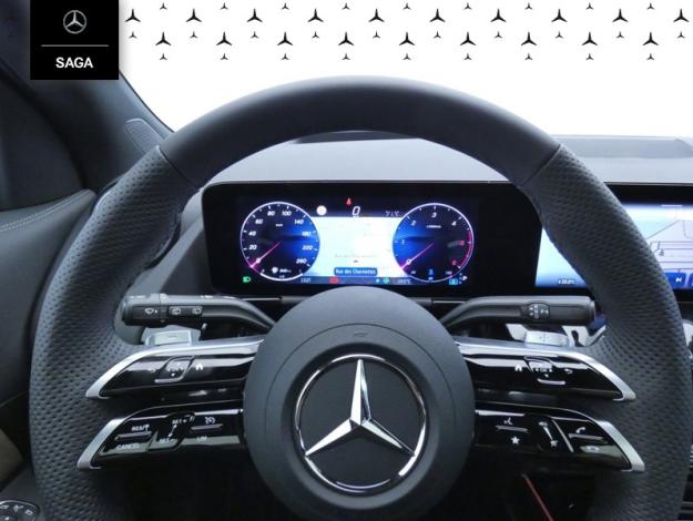 MERCEDES-BENZ GLA 200 d AMG Line  GLA 200 d AMG Line