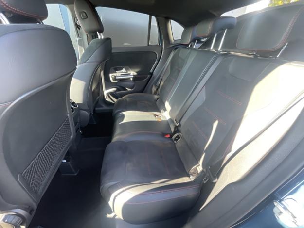 MERCEDES-BENZ GLA 200 d AMG Line  GLA 200 d AMG Line