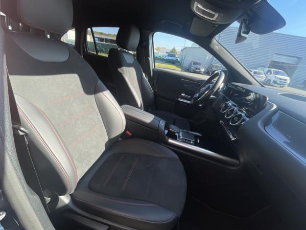 MERCEDES-BENZ GLA 200 d AMG Line  GLA 200 d AMG Line