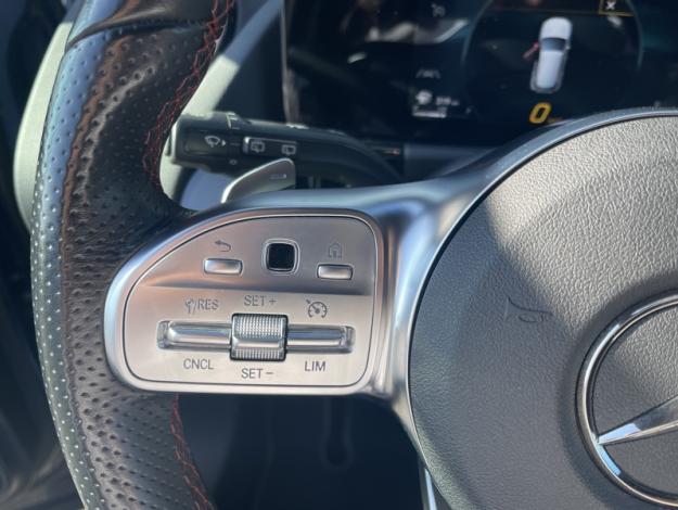 MERCEDES-BENZ GLA 200 d AMG Line  GLA 200 d AMG Line
