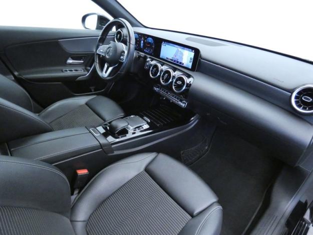 MERCEDES-BENZ Classe A 180 d Berline Progressive Line  Classe A/177 Classe A 180 d Progressive Line