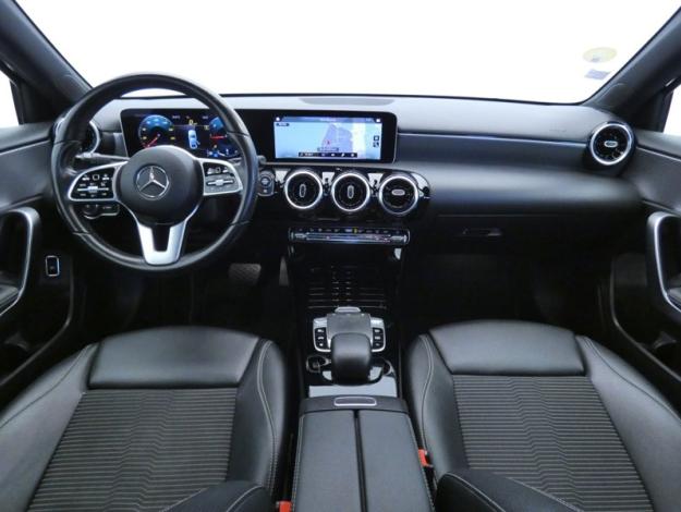 MERCEDES-BENZ Classe A 180 d Berline Progressive Line  Classe A/177 Classe A 180 d Progressive Line