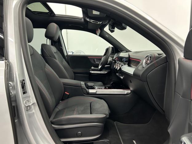 MERCEDES-BENZ EQB EQB 300 4MATIC