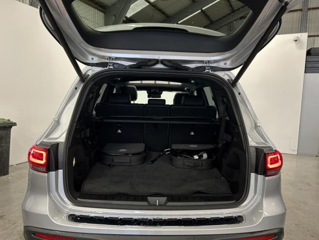 MERCEDES-BENZ EQB EQB 300 4MATIC
