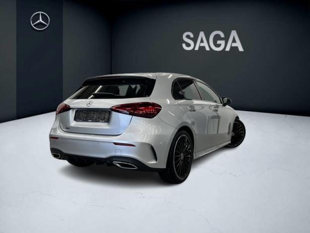 MERCEDES-BENZ A 180 AMG Pack Night Pano Facelift  