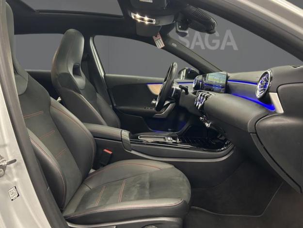 MERCEDES-BENZ A 180 AMG Pack Night Pano Facelift  