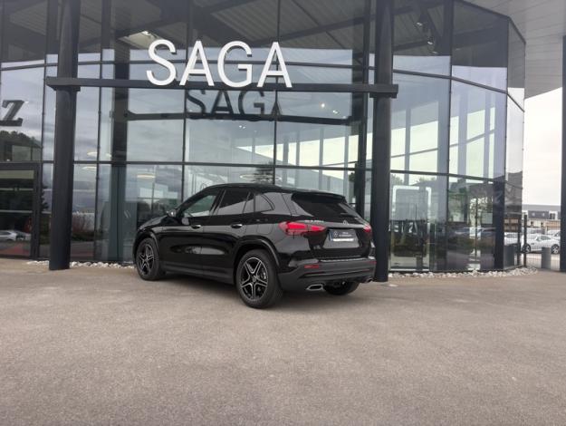 MERCEDES-BENZ GLA 200 d AMG Line  GLA 200 d AMG Line