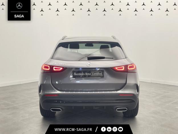 MERCEDES-BENZ GLA 200 d AMG Line  