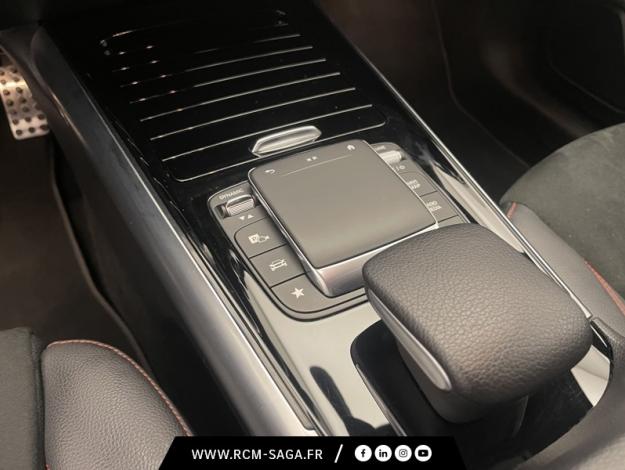 MERCEDES-BENZ GLA 200 d AMG Line  