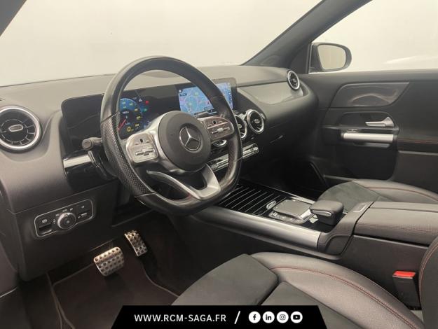 MERCEDES-BENZ GLA 200 d AMG Line  