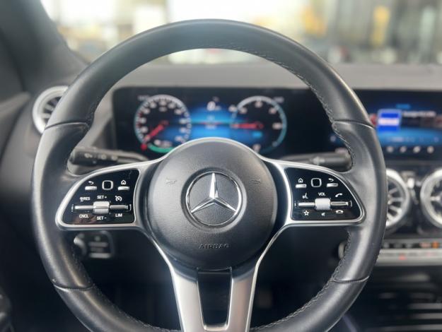 MERCEDES-BENZ EQA 250+ Edition  