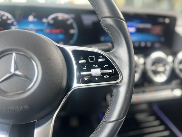 MERCEDES-BENZ EQA 250+ Edition  