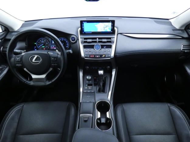 LEXUS NX 2.5 300H Luxe 4WD AUTO  