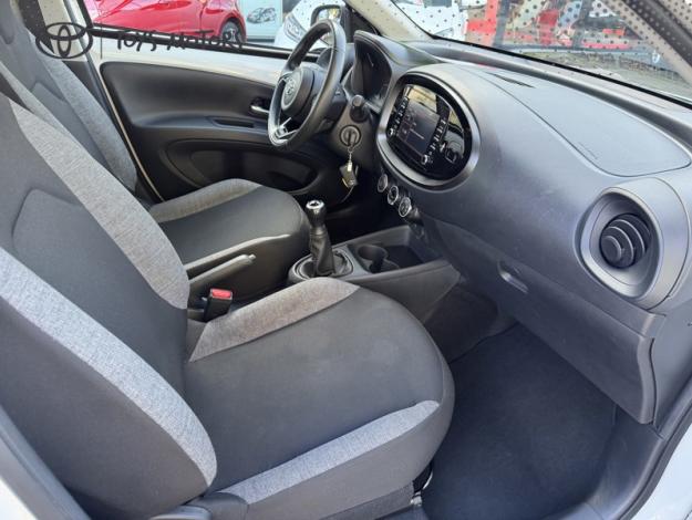 TOYOTA Aygo X 1.0 VVT-i 72 Dynamic  