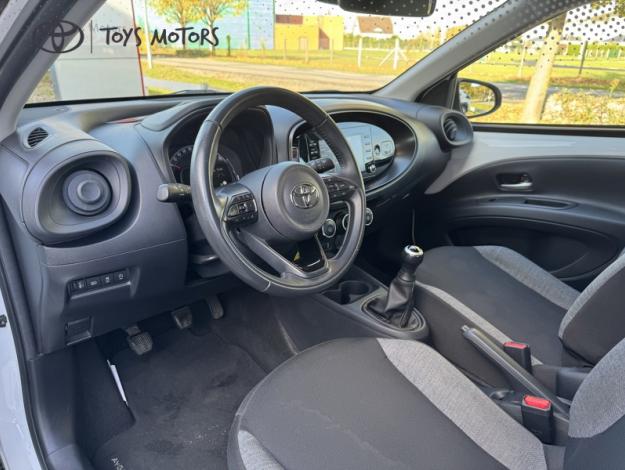 TOYOTA Aygo X 1.0 VVT-i 72 Dynamic  