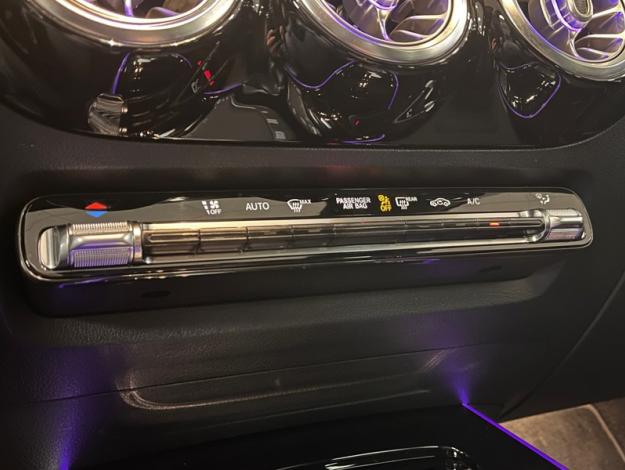 MERCEDES-BENZ Classe B 180 d AMG Line Edition  