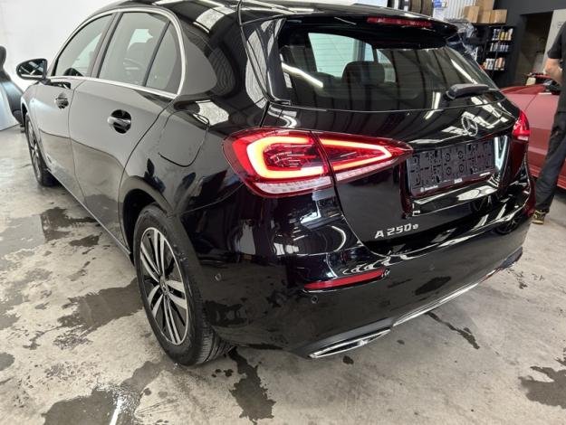 MERCEDES-BENZ A-Klasse A 250 e