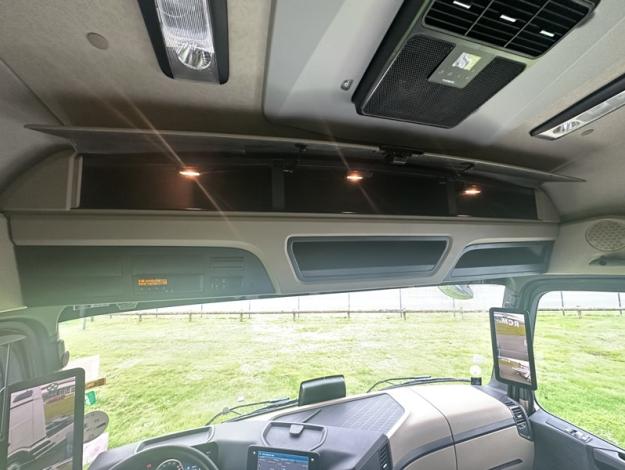 MERCEDES-BENZ Actros 1843 LS StreamSpace 2.50M  