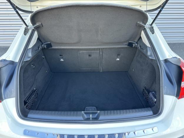 MERCEDES-BENZ GLA 180 d Sensation  