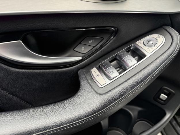 MERCEDES-BENZ GLC SUV GLC 300de 4MATIC SUV AMG Line  