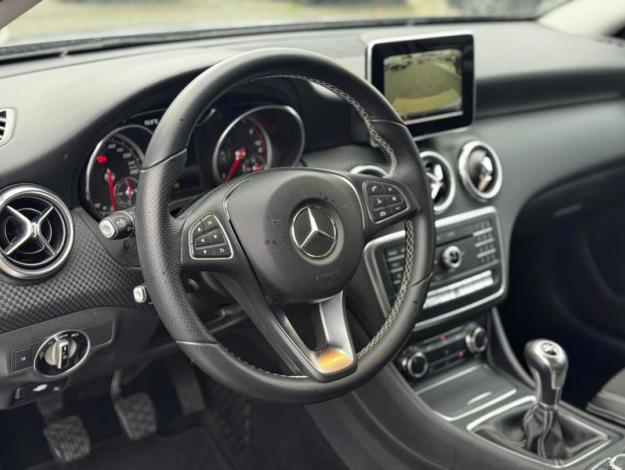 MERCEDES-BENZ A-Klasse A 180 d Limousine