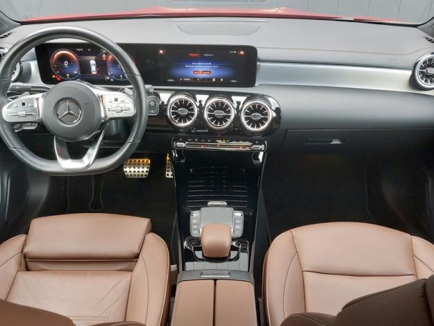 MERCEDES-BENZ CLA Coupé CLA 180 d Coupé AMG Line  