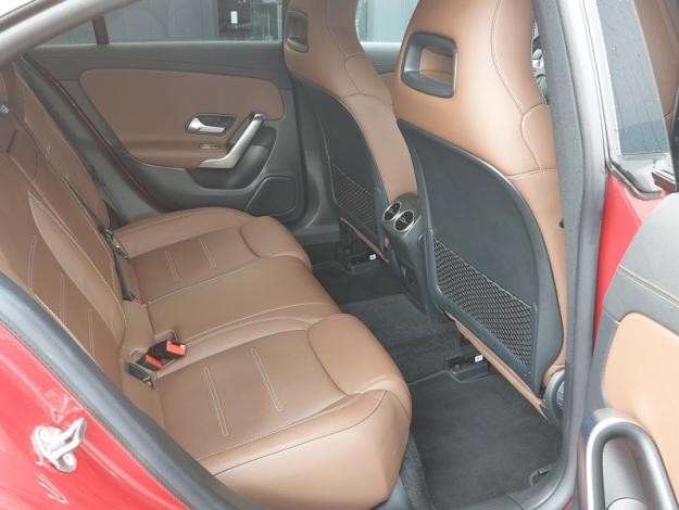 MERCEDES-BENZ CLA Coupé CLA 180 d Coupé AMG Line  