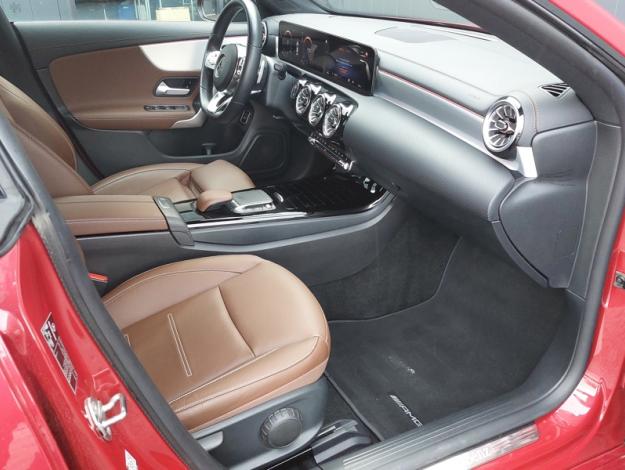 MERCEDES-BENZ CLA Coupé CLA 180 d Coupé AMG Line  